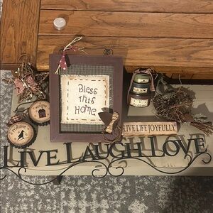 Rustic Home Decor Set - Live Laugh Love